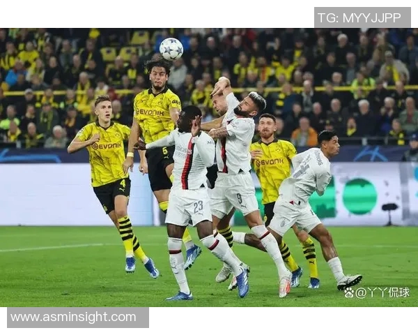 国米与多特首发阵容揭晓谁能在欧冠赛场上笑到最后