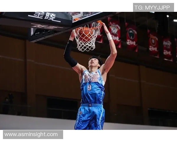 易建联重返赛场展现风采球迷热议其对中国篮球的影响与未来发展 易建联重返赛场展现风采球迷热议其对中国篮球的影响与未来发展