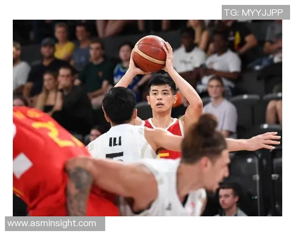 方硕：从篮球新星到球队核心的成长之路与未来展望