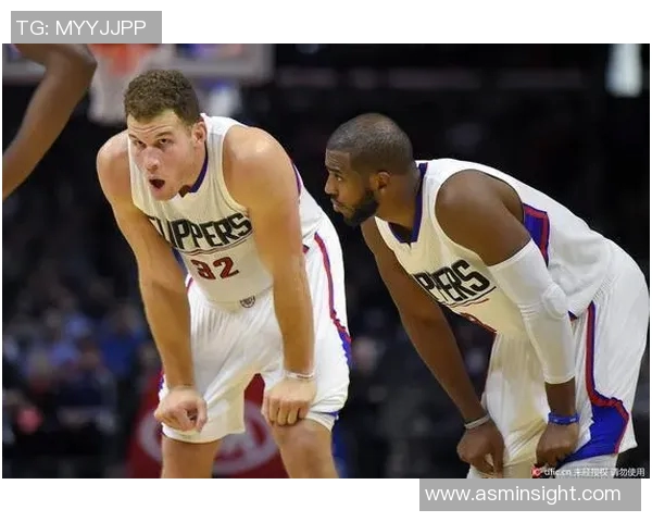 格里芬与乔治的巅峰对决谁能在篮球场上笑到最后