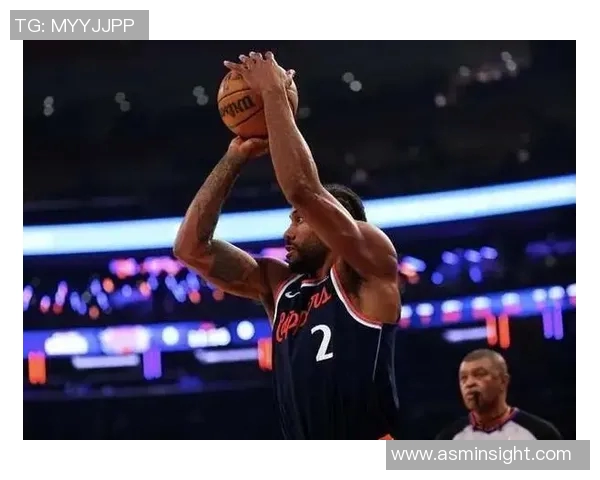 莱昂纳德轮休引发争议快船因此遭到联盟正式警告 莱昂纳德轮休引发争议快船因此遭到联盟正式警告