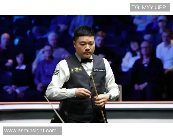 丁俊晖与韦斯利激战正酣最终以9比9平分秋色的精彩对决