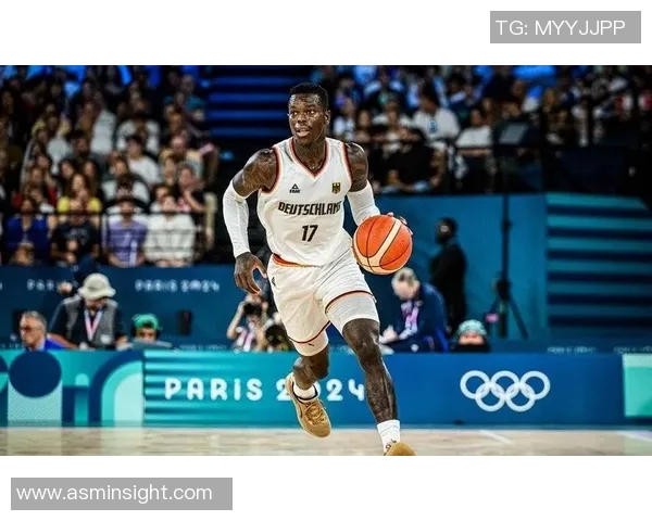 丹尼斯施罗德在NBA的崛起与挑战：从德国少年到篮球明星的奋斗历程