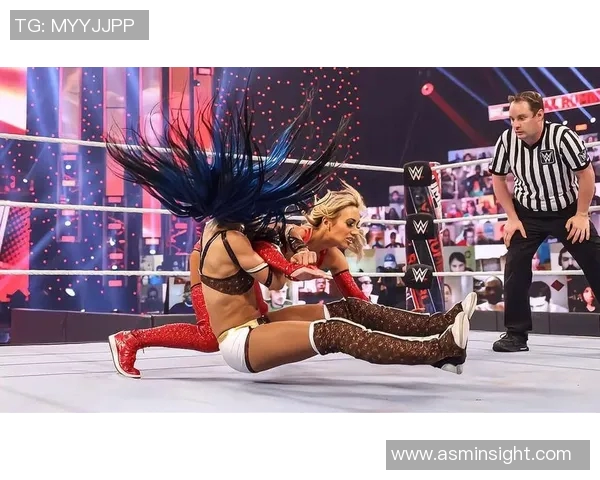 卡梅拉与莎夏的巅峰对决谁将成为最终的胜者与传奇